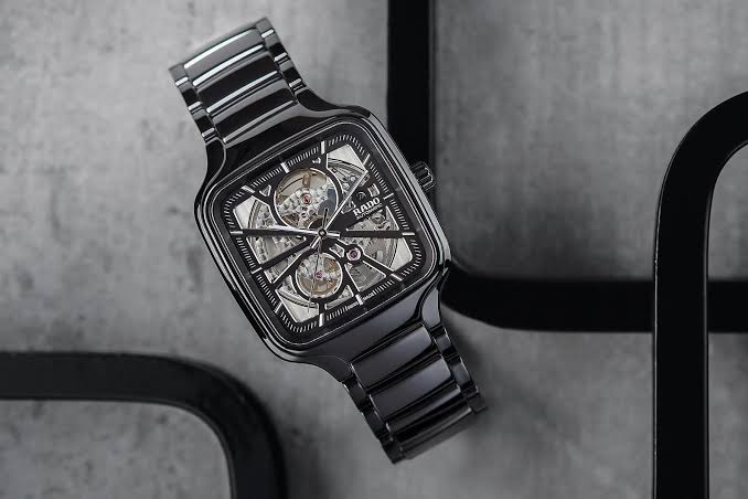 True Square Automatic Open Heart - Unisex Swiss Watch || قلب مفتوح تلقائي مربع حقيقي